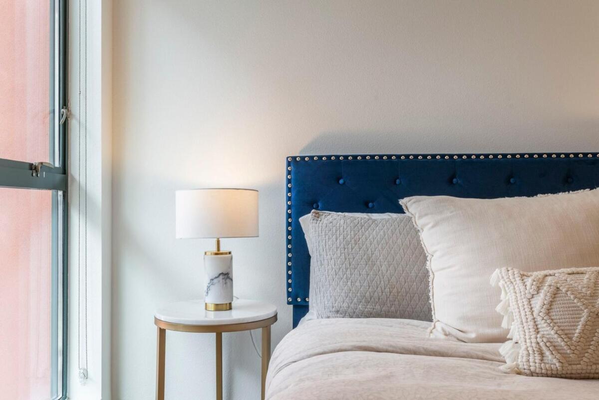 2br Vibrant Luxury Appartement